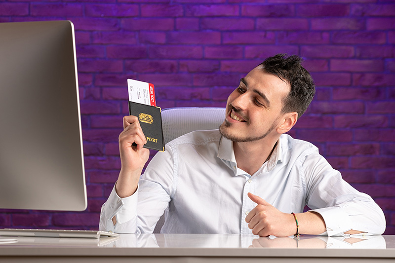تأشيرة العمل مقابل الإقامة: الوثائق التي يجب على أصحاب العمل إعدادها في المملكة العربية السعودية